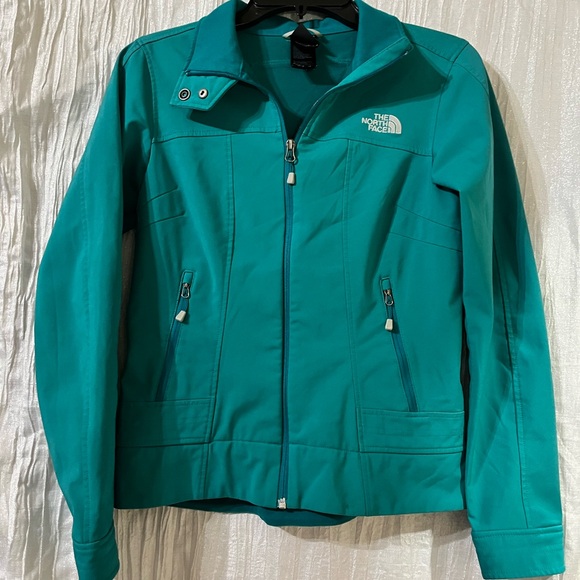 The North Face Jackets & Blazers - The North Face jacket